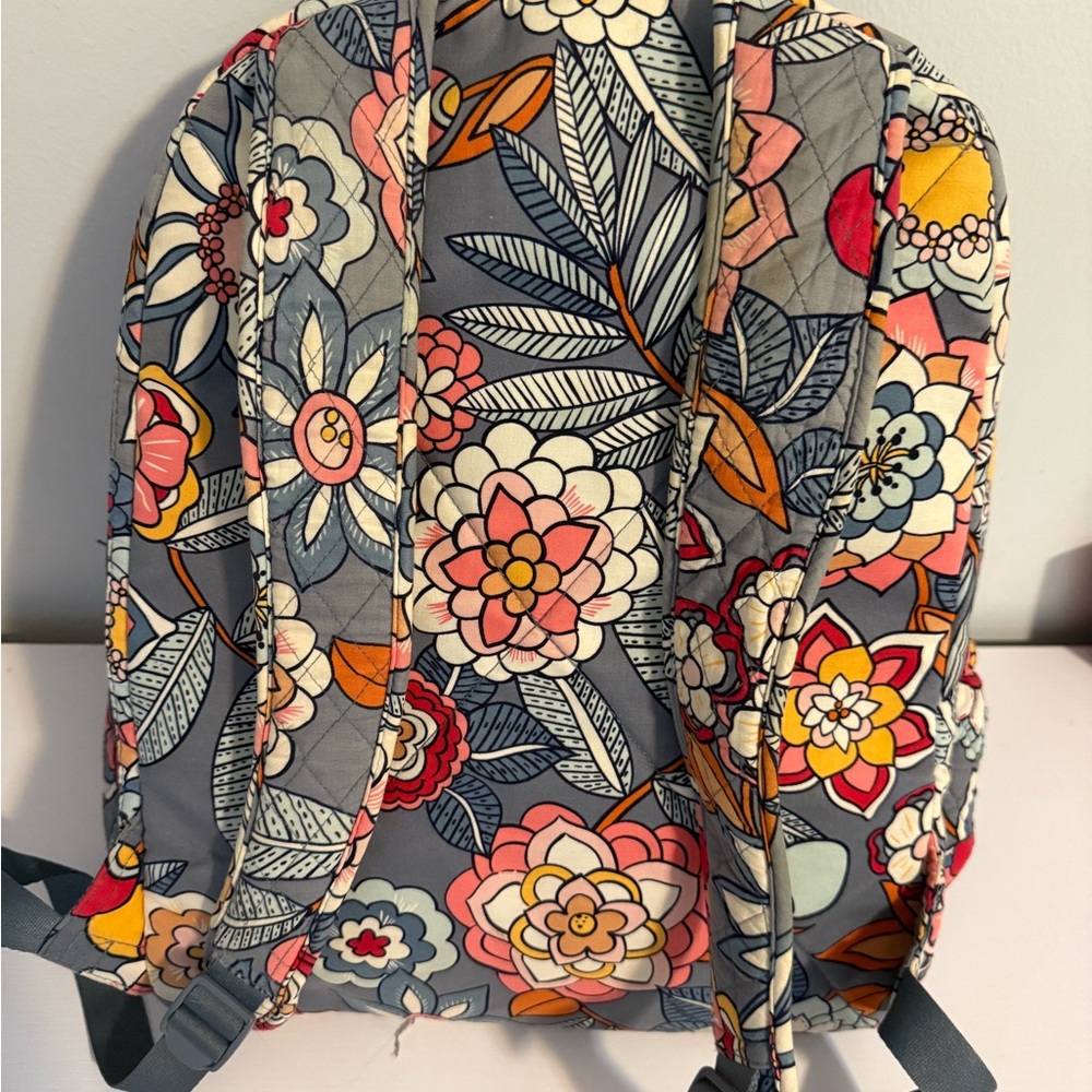Vera Bradley Tropical Evening Floral Patterned Backpack - Picture 2 of 4